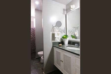 Apartamento à venda com 176m², 3 quartos e 2 vagasBanheiro 2