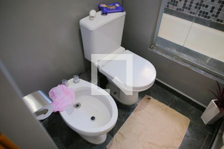 Apartamento à venda com 176m², 3 quartos e 2 vagasBanheiro da Suite