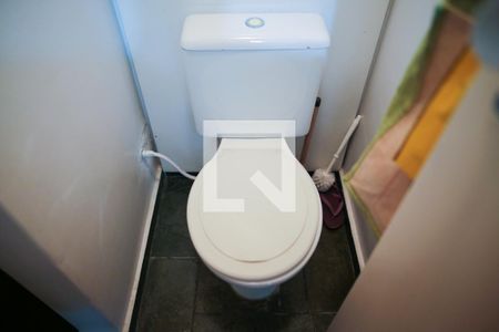 Apartamento à venda com 176m², 3 quartos e 2 vagasBanheio de Serviço