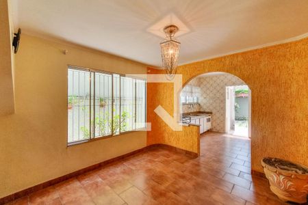 Casa à venda com 120m², 3 quartos e 2 vagasSala de Jantar