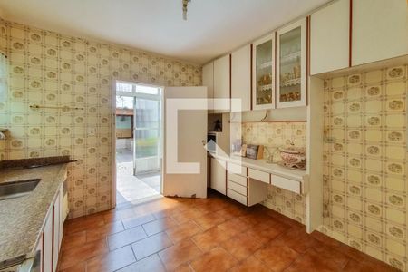 Casa à venda com 120m², 3 quartos e 2 vagasCozinha