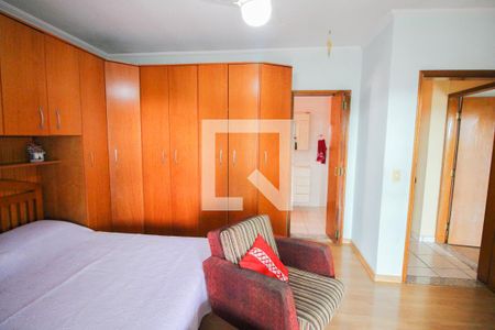 Casa à venda com 279m², 5 quartos e 5 vagasQuarto 1