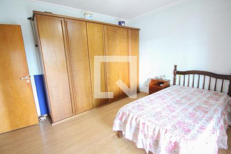 Casa à venda com 279m², 5 quartos e 5 vagasQuarto 2