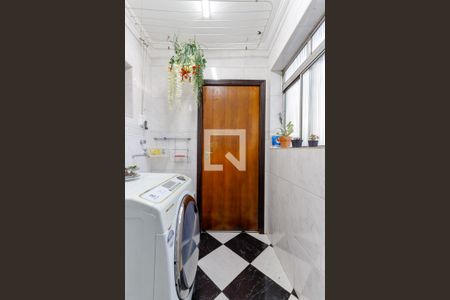 Apartamento à venda com 137m², 3 quartos e 2 vagas Apartamento à venda com 137m², 3 quartos e 2 vagasÁrea de Serviço