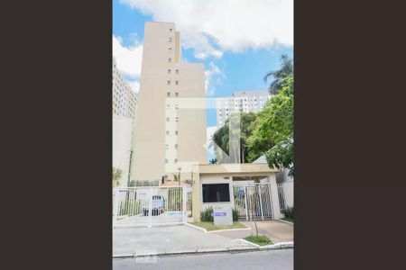 Apartamento à venda com 37m², 1 quarto e sem vaga Apartamento à venda com 37m², 1 quarto e sem vagaFachada