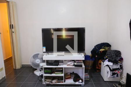 Casa à venda com 180m², 4 quartos e 2 vagas Casa à venda com 180m², 4 quartos e 2 vagasSuite