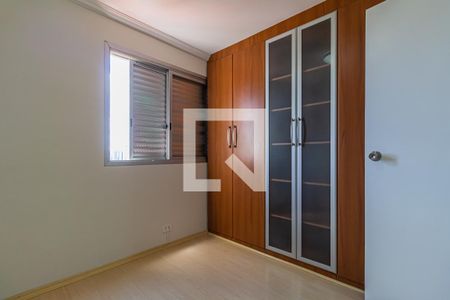 Apartamento à venda com 158m², 3 quartos e 2 vagas Apartamento à venda com 158m², 3 quartos e 2 vagasQuarto 2