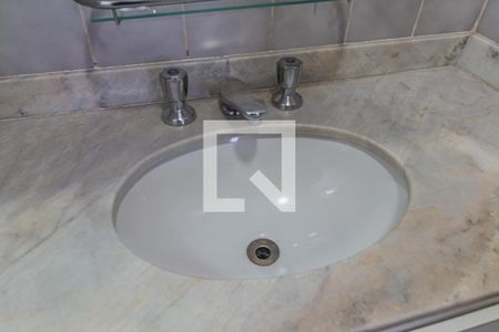 Apartamento à venda com 158m², 3 quartos e 2 vagas Apartamento à venda com 158m², 3 quartos e 2 vagasBanheiro - Pia