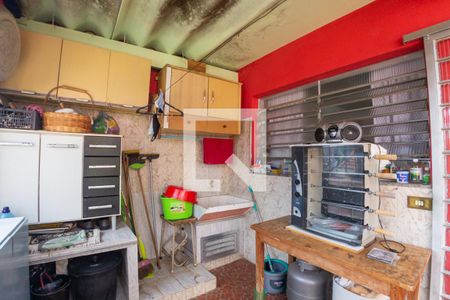Casa à venda com 320m², 5 quartos e 2 vagas Casa à venda com 320m², 5 quartos e 2 vagasLavanderia da Edícula