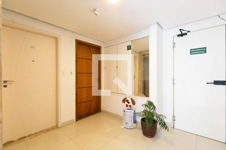 Apartamento à venda com 48m², 2 quartos e 1 vaga Apartamento à venda com 48m², 2 quartos e 1 vagaHall de Entrada