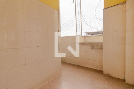 Apartamento à venda com 76m², 2 quartos e sem vaga Apartamento à venda com 76m², 2 quartos e sem vagaÁrea de Serviço