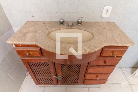 Apartamento à venda com 76m², 2 quartos e sem vaga Apartamento à venda com 76m², 2 quartos e sem vagaDetalhe do Banheiro - Pia