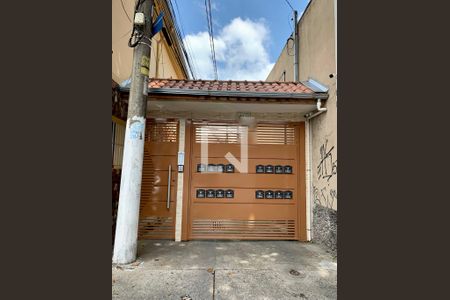 Casa de condomínio à venda com 48m², 1 quarto e 1 vagaFachada