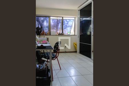 Apartamento à venda com 122m², 3 quartos e 2 vagas Apartamento à venda com 122m², 3 quartos e 2 vagasQuarto 2