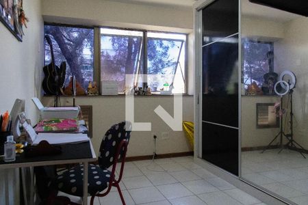 Apartamento à venda com 122m², 3 quartos e 2 vagas Apartamento à venda com 122m², 3 quartos e 2 vagasQuarto 2