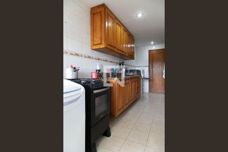 Apartamento à venda com 122m², 3 quartos e 2 vagas Apartamento à venda com 122m², 3 quartos e 2 vagasCozinha