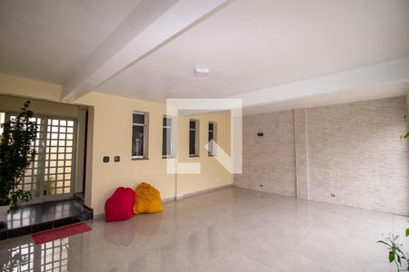 Casa à venda com 299m², 3 quartos e 3 vagasGaragem
