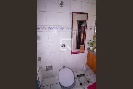 Casa à venda com 299m², 3 quartos e 3 vagasBanheiro da Suíte