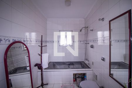 Casa à venda com 299m², 3 quartos e 3 vagasBanheiro da Suíte