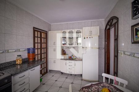 Casa à venda com 299m², 3 quartos e 3 vagasCozinha