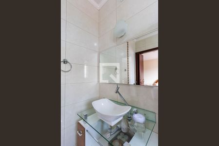 Casa à venda com 312m², 4 quartos e 4 vagas Casa à venda com 312m², 4 quartos e 4 vagasBanheiro da Suíte 2