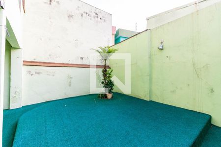 Casa à venda com 312m², 4 quartos e 4 vagas Casa à venda com 312m², 4 quartos e 4 vagasQuintal