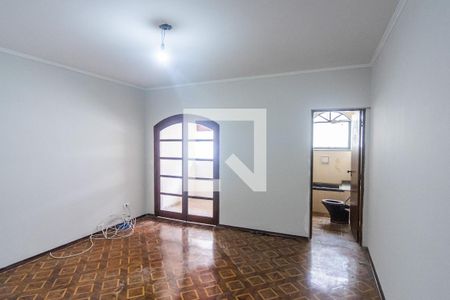 Casa à venda com 376m², 3 quartos e 3 vagasSuíte 1