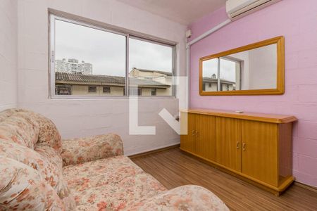 Sala de apartamento para alugar com 1 quarto, 44m² em Partenon, Porto Alegre