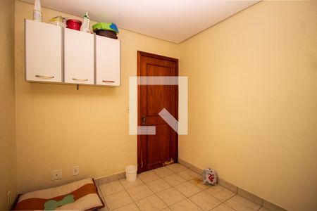 Casa de condomínio à venda com 288m², 3 quartos e 3 vagas Casa de condomínio à venda com 288m², 3 quartos e 3 vagasQuarto de Serviço