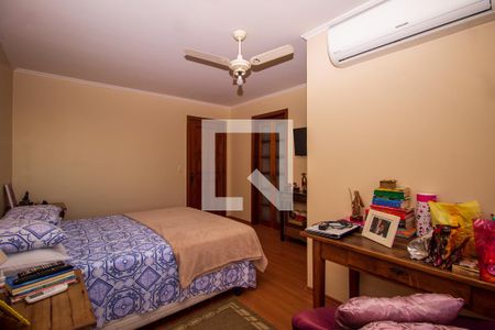 Casa de condomínio à venda com 288m², 3 quartos e 3 vagas Casa de condomínio à venda com 288m², 3 quartos e 3 vagasSuite