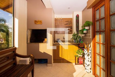 Casa de condomínio à venda com 288m², 3 quartos e 3 vagas Casa de condomínio à venda com 288m², 3 quartos e 3 vagasVaranda da Sala