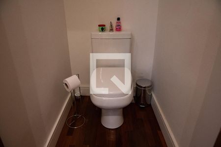 Casa à venda com 100m², 3 quartos e sem vagaLavabo