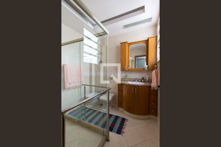 Apartamento para alugar com 320m², 3 quartos e 3 vagas Apartamento para alugar com 320m², 3 quartos e 3 vagasBanheiro Suite 3º Andar