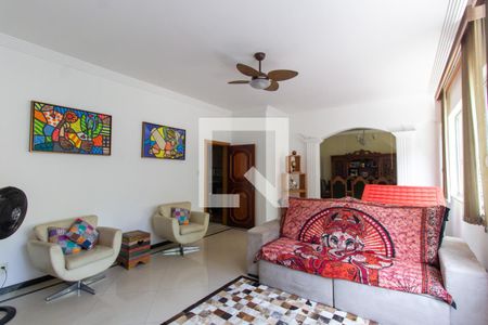 Apartamento para alugar com 320m², 3 quartos e 3 vagas Apartamento para alugar com 320m², 3 quartos e 3 vagasSala 2º Andar