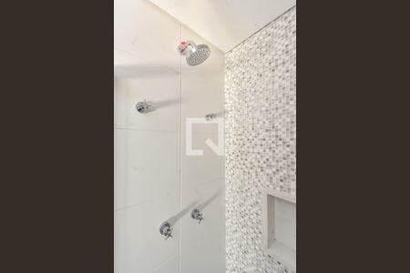 Banheiro de kitnet/studio para alugar com 1 quarto, 37m² em Santa Cecília, São Paulo