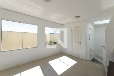 Casa à venda com 185m², 3 quartos e 2 vagasSala 2 superior