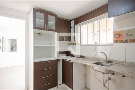 Casa à venda com 185m², 3 quartos e 2 vagasCozinha