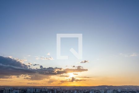 Apartamento para alugar com 75m², 2 quartos e 2 vagas