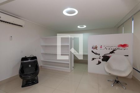 Apartamento para alugar com 75m², 2 quartos e 2 vagas