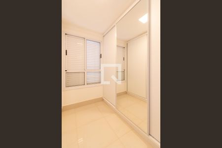 Apartamento para alugar com 75m², 2 quartos e 2 vagas