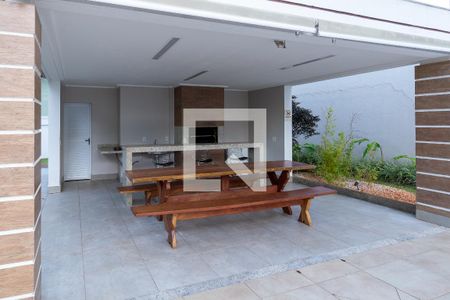 Apartamento para alugar com 75m², 2 quartos e 2 vagas