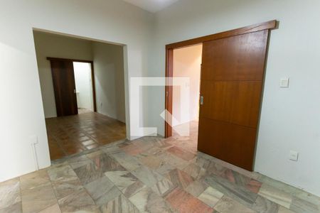 Casa à venda com 407m², 1 quarto e sem vaga
