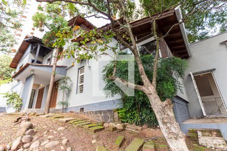 Casa à venda com 407m², 1 quarto e sem vaga