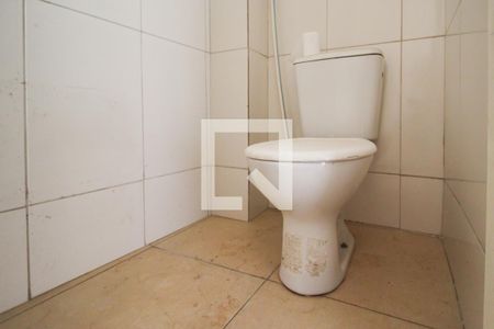 Casa à venda com 140m², 2 quartos e 4 vagasBanheiro de Serviço