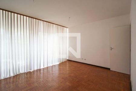 Casa à venda com 140m², 2 quartos e 4 vagasQuarto 