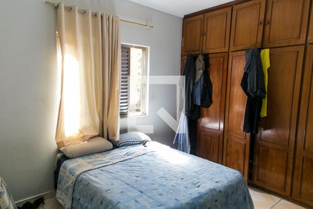 Casa à venda com 162m², 3 quartos e 2 vagas Casa à venda com 162m², 3 quartos e 2 vagasQuarto 1