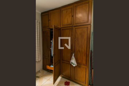Casa à venda com 162m², 3 quartos e 2 vagas Casa à venda com 162m², 3 quartos e 2 vagasQuarto 2