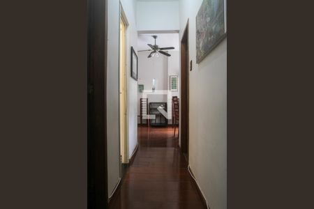 Apartamento à venda com 75m², 2 quartos e 1 vaga Apartamento à venda com 75m², 2 quartos e 1 vagaCorredor