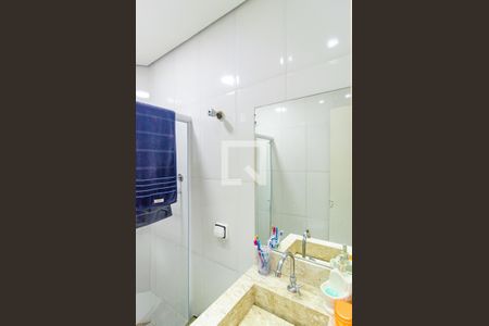 Casa à venda com 187m², 5 quartos e 2 vagas Casa à venda com 187m², 5 quartos e 2 vagasBanheiro Social