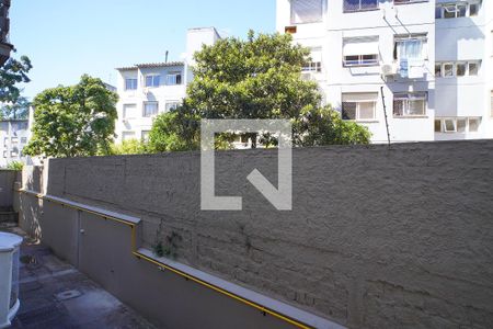 Apartamento à venda com 77m², 3 quartos e 1 vagaQuarto 2 - Vista